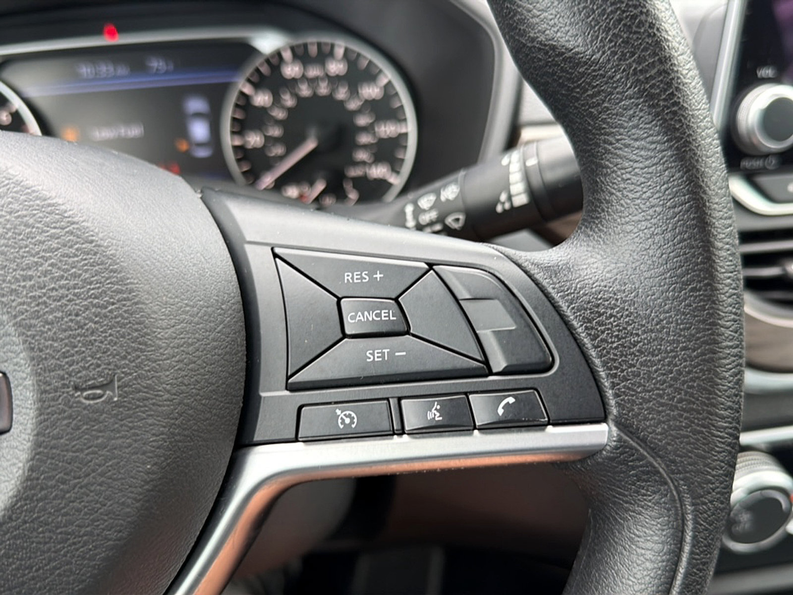 Used 2023 Nissan Altima 2.5 SV FWD image 17