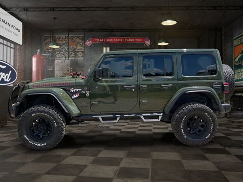 Used 2021 Jeep Wrangler Unlimited Rubicon AWD/4WD image 3
