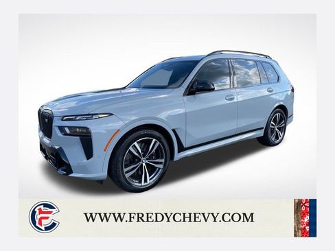Used 2025 BMW X7 M60i AWD/4WD image 1