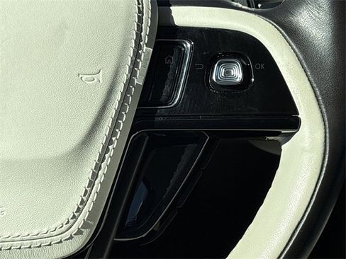 Used 2022 Lincoln Aviator Black Label w/ Dynamic Handling Package image 27