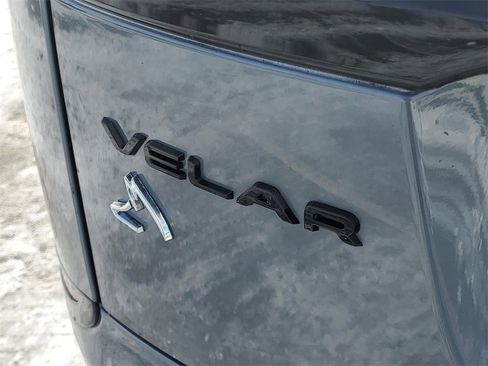 Used 2024 Land Rover Range Rover Velar Dynamic SE image 6