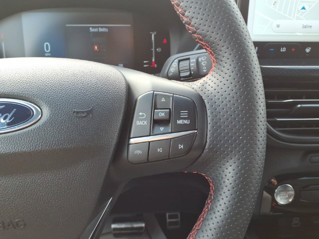 Used 2024 Ford Escape ST-Line w/ Tech Pack #1 AWD/4WD image 16