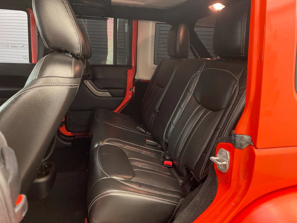 Used 2015 Jeep Wrangler Unlimited Sport w/ Quick Order Package 24S AWD/4WD image 18
