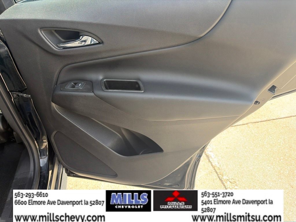 Used 2022 Chevrolet Equinox LT AWD/4WD image 26