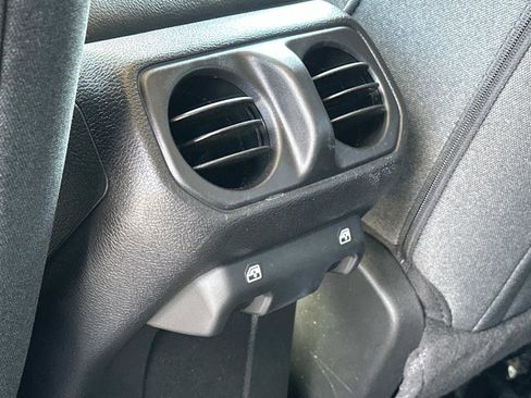 Used 2024 Jeep Wrangler Unlimited Sport image 22