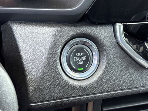 Used 2024 Chevrolet Colorado Trail Boss w/ Advanced Trailering Package AWD/4WD image 18