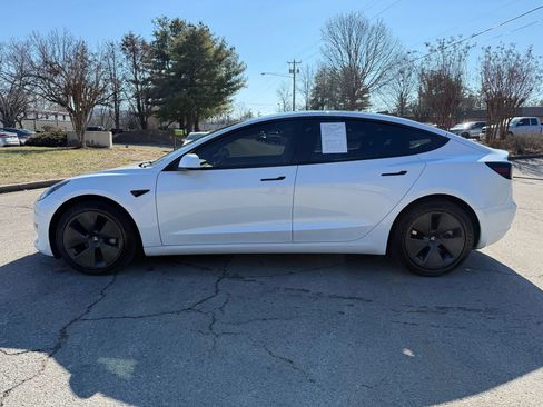 Used 2023 Tesla Model 3 Standard Range image 8