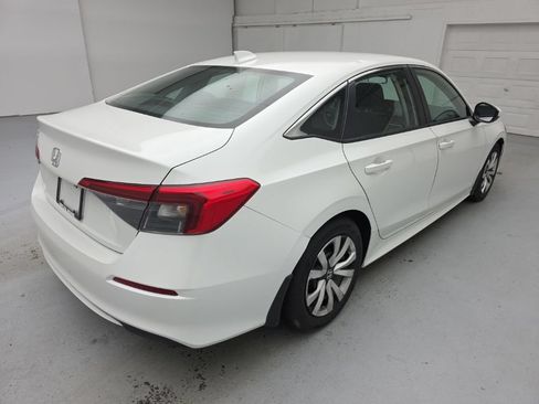 Used 2022 Honda Civic LX image 11