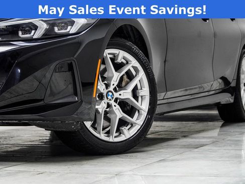 Used 2025 BMW 330i Sedan RWD image 3
