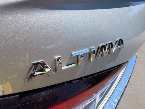 Used 2021 Nissan Altima 2.5 SR FWD image 24