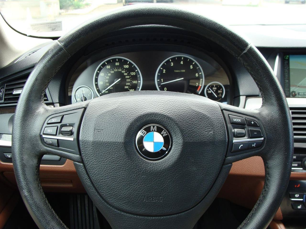 Used 2014 BMW 535i xDrive Sedan AWD/4WD image 16