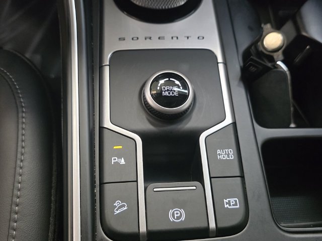 Used 2023 Kia Sorento EX FWD image 20