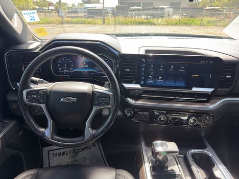 Used 2022 Chevrolet Silverado 1500 RST w/ RST All Star Premium Package AWD/4WD image 17