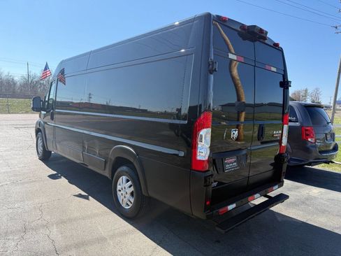 Used 2021 RAM ProMaster 3500 w/ Premium Appearance Group image 7