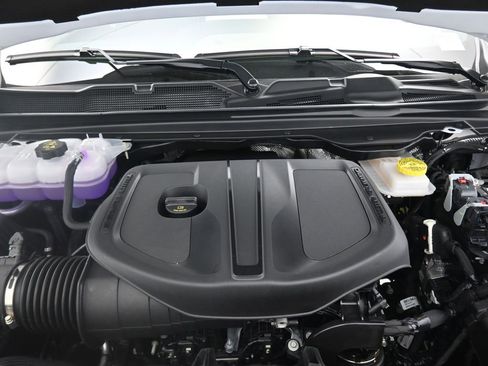 New 2026 RAM 1500 Laramie w/ Night Edition image 18