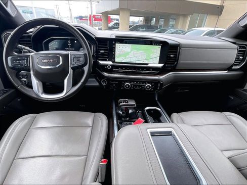 Used 2022 GMC Sierra 1500 SLT w/ SLT Premium Plus Package image 21
