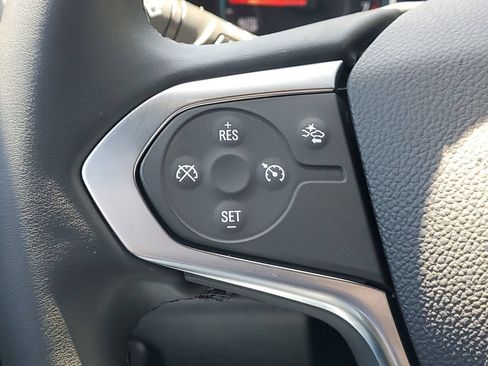 Used 2023 Chevrolet Traverse LT AWD/4WD image 22
