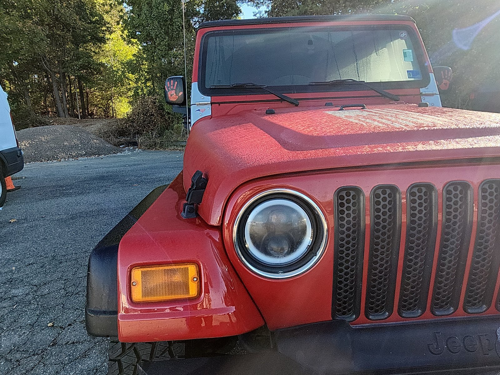 Used 2005 Jeep Wrangler Unlimited w/ Security Group AWD/4WD image 9