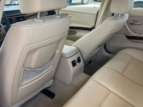 Used 2009 BMW 328i Sedan RWD image 5