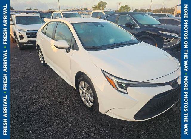 Certified 2026 Toyota Corolla LE FWD image 1