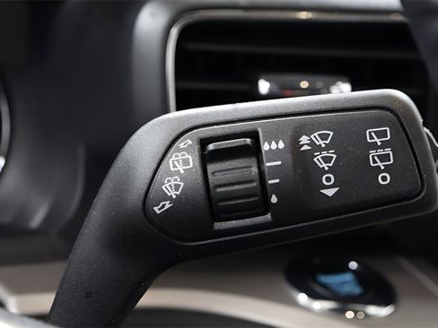 Used 2023 Ford Explorer XLT w/ Equipment Group 202A image 16