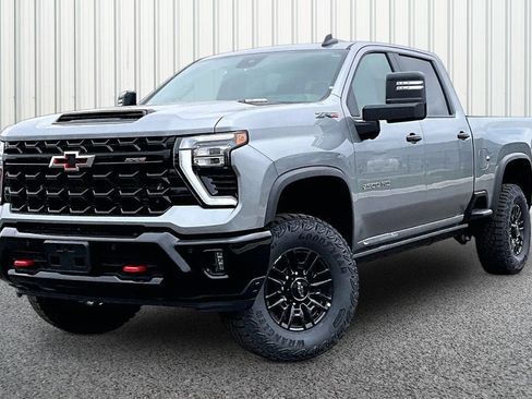 New 2026 Chevrolet Silverado 2500 ZR2 AWD/4WD image 13