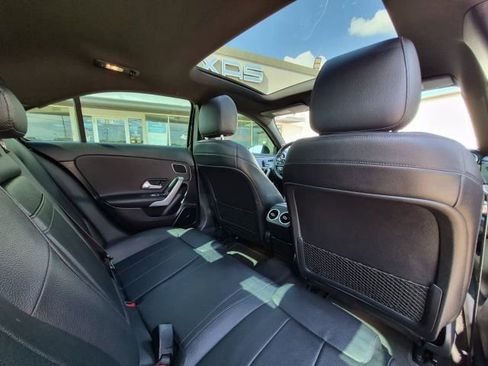 Used 2019 Mercedes-Benz A 220 4MATIC image 18