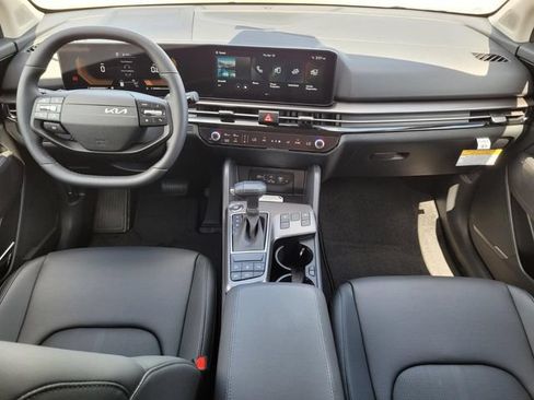 New 2026 Kia Sportage EX FWD image 14