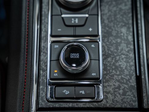 Used 2024 Ford Expedition Max Limited image 38