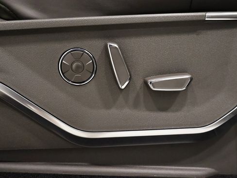 New 2025 Ford F150 Platinum w/ Equipment Group 703A Plus image 17