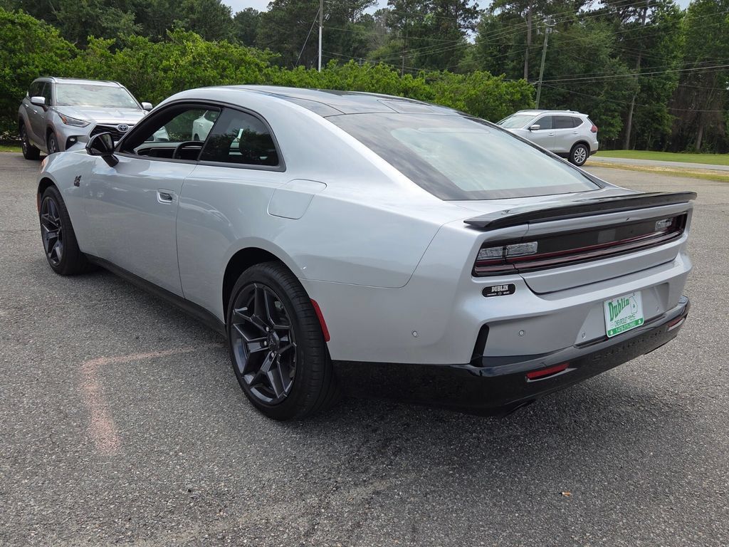 Used 2026 Dodge Charger Scat Pack w/ Blacktop Package AWD/4WD image 8
