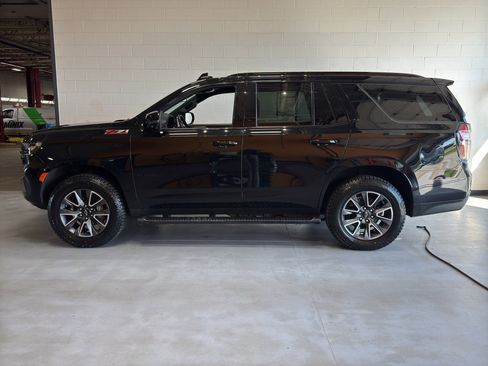 Used 2024 Chevrolet Tahoe Z71 w/ Z71 Off-Road Package AWD/4WD image 2