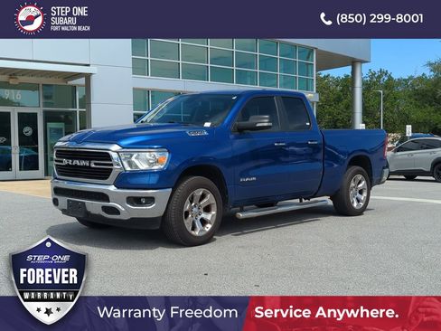 Used 2019 RAM 1500 Big Horn AWD/4WD image 2