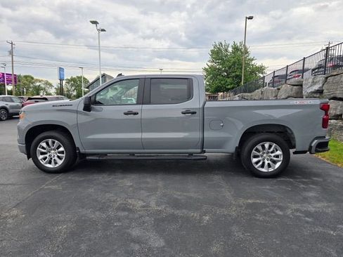 Used 2024 Chevrolet Silverado 1500 Custom w/ LPO, Dark Essentials Package AWD/4WD image 7