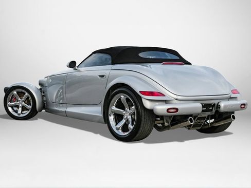 Used 2001 Chrysler Prowler Base image 8