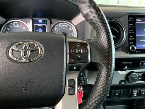Used 2022 Toyota Tacoma SR5 w/ Technology Package RWD image 25