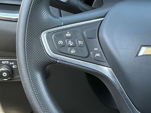 Used 2023 Chevrolet Equinox LT w/ LPO, Cargo Package FWD image 20