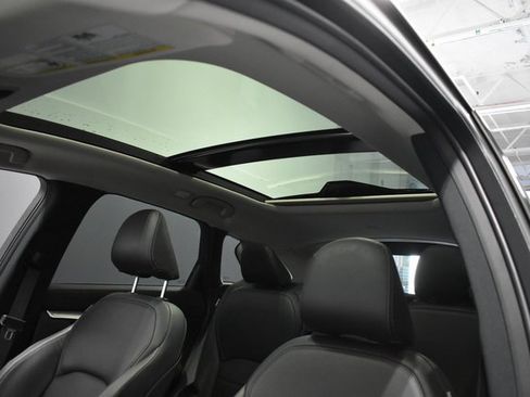 Used 2025 INFINITI QX50 Luxe image 18