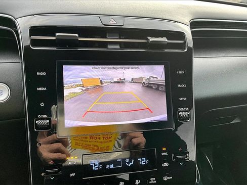 Used 2024 Hyundai Tucson SEL image 21