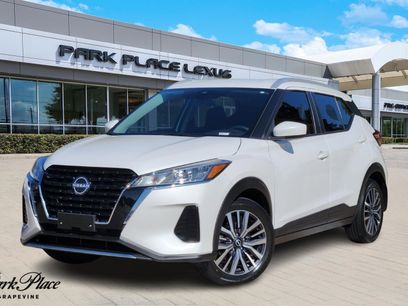 Used 2022 Nissan Kicks SV