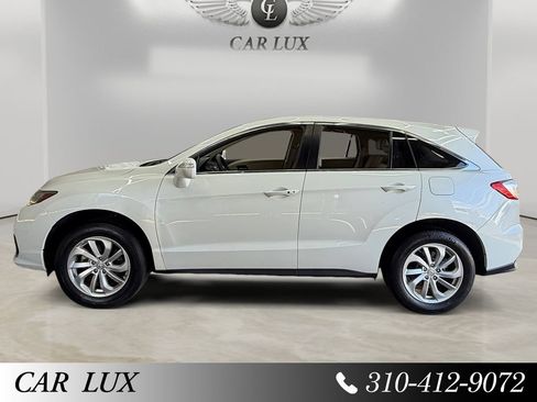 Used 2018 Acura RDX FWD w/ Technology Package image 2