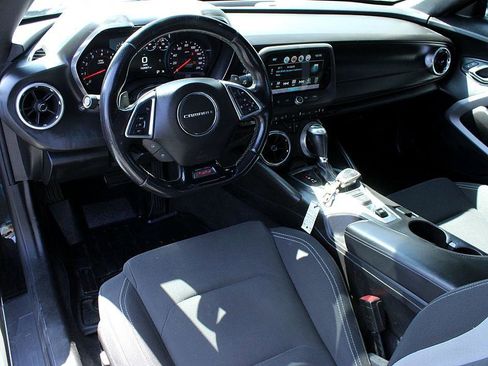 Used 2018 Chevrolet Camaro SS image 12