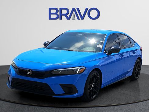 Used 2022 Honda Civic Sport image 1
