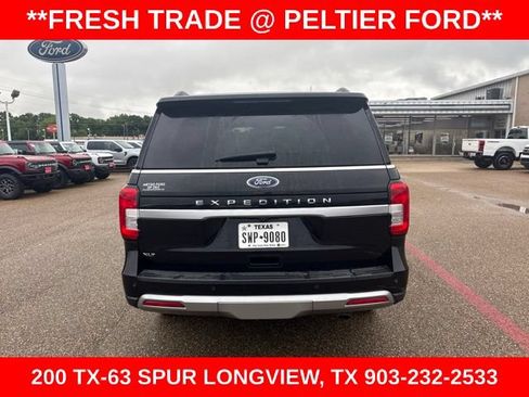 Used 2022 Ford Expedition XLT AWD/4WD image 4