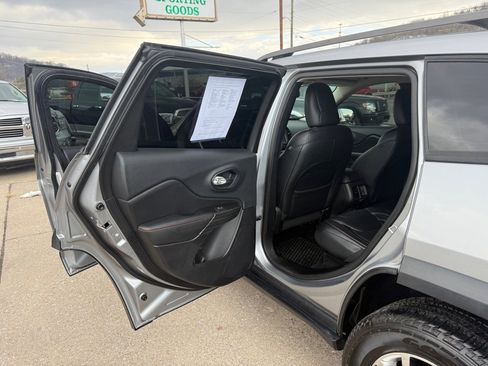 Used 2014 Jeep Cherokee Trailhawk image 29