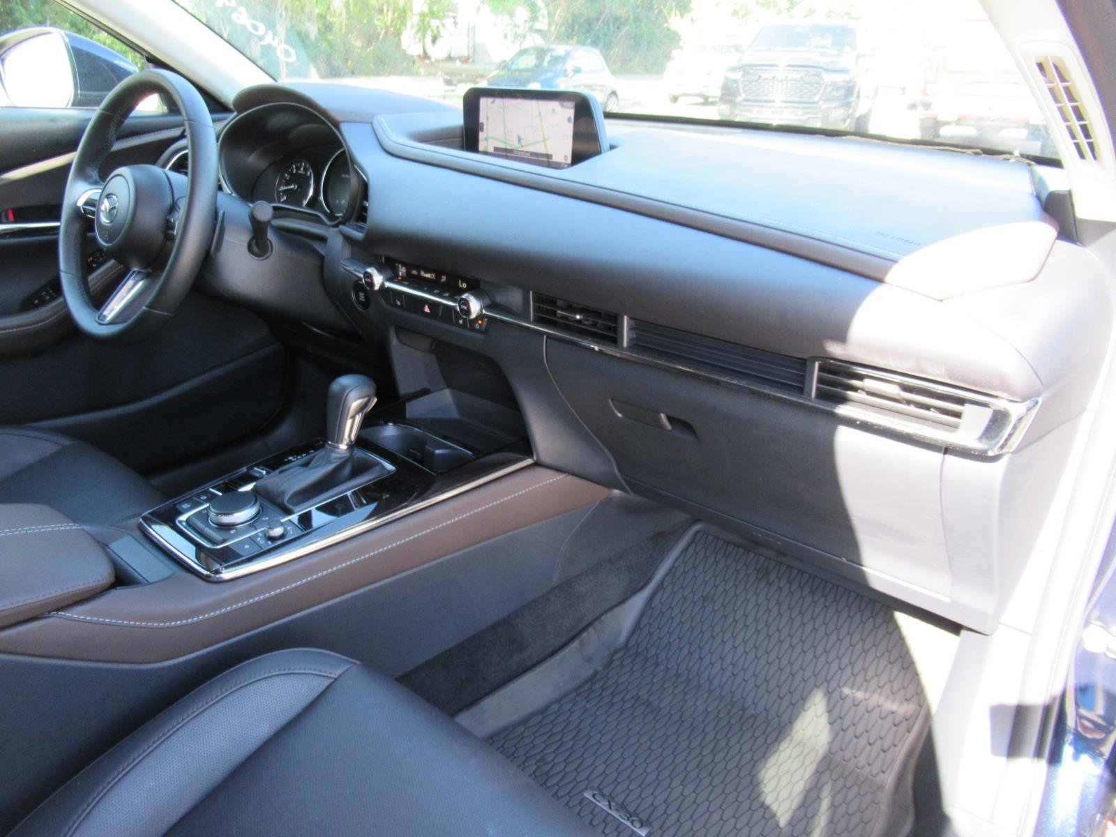 Used 2024 MAZDA CX-30 AWD 2.5 S w/ Premium Package image 11