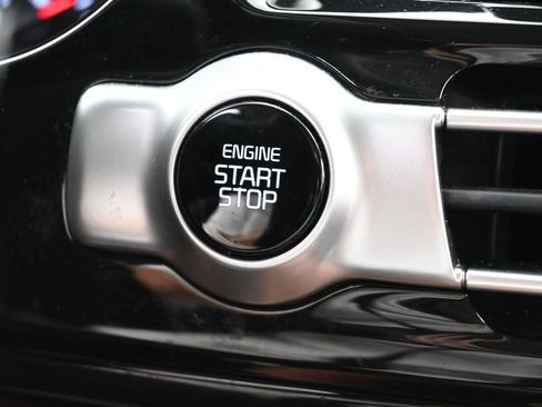 Used 2021 Kia Seltos EX image 30