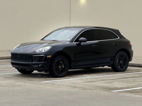 Used 2016 Porsche Macan S AWD/4WD image 3