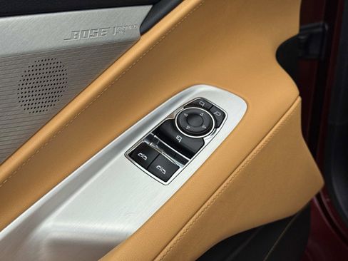 Used 2020 Chevrolet Corvette Stingray Preferred Cpe w/ 2LT Preferred Equipment Group image 22