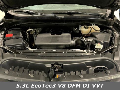 Used 2023 Chevrolet Suburban Premier image 31